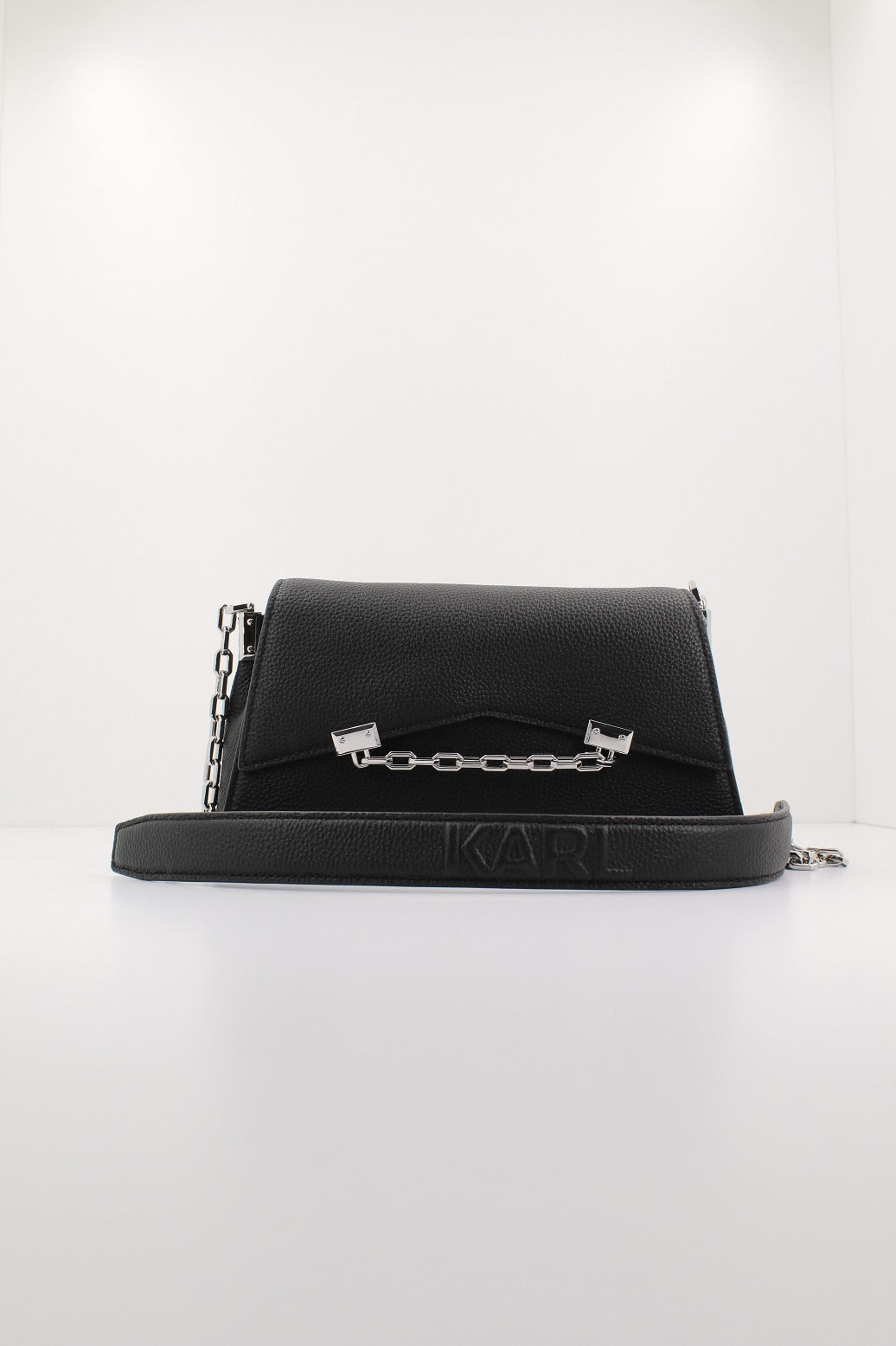 KARL LAGERFELD K/SEVEN . en color NEGRO (1)