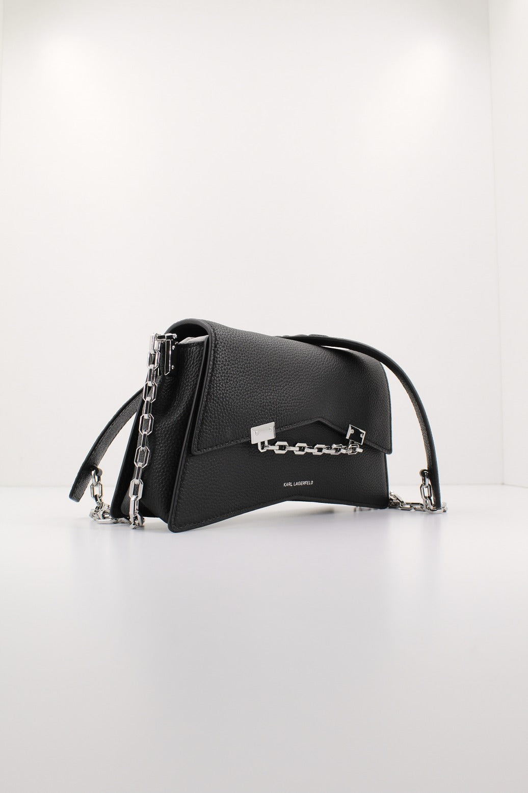 KARL LAGERFELD K/SEVEN . en color NEGRO (2)