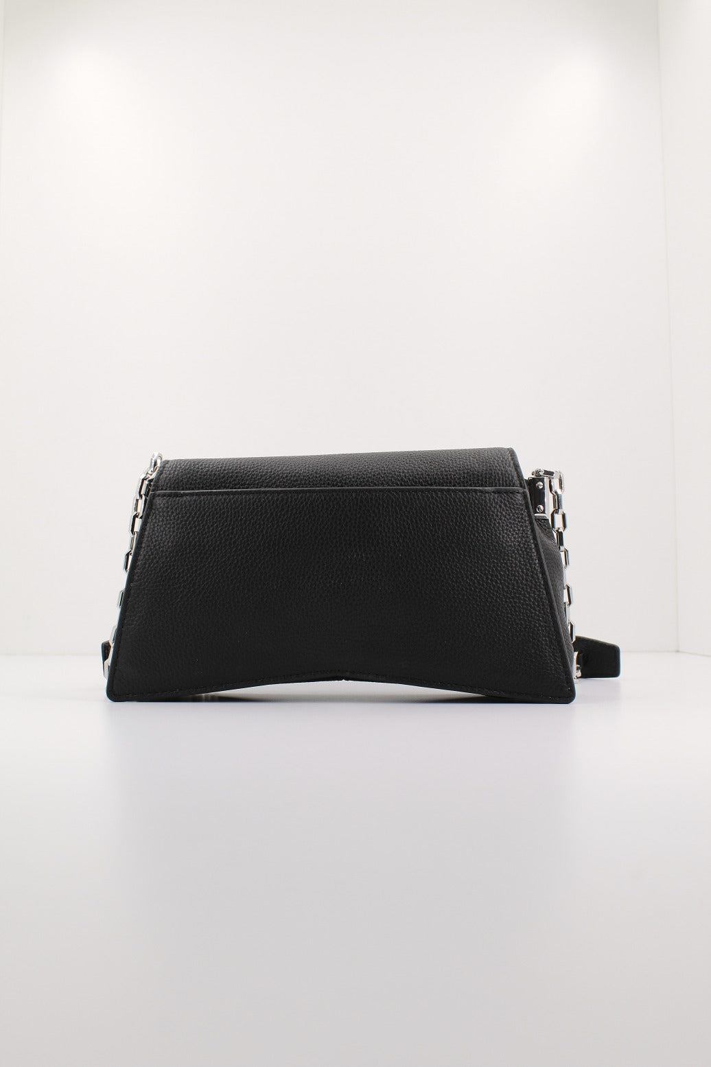 KARL LAGERFELD K/SEVEN . en color NEGRO (3)