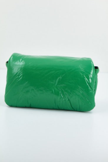 KARL LAGERFELD K/SIGNATURE SOFT SHB NYLON en color VERDE (3)