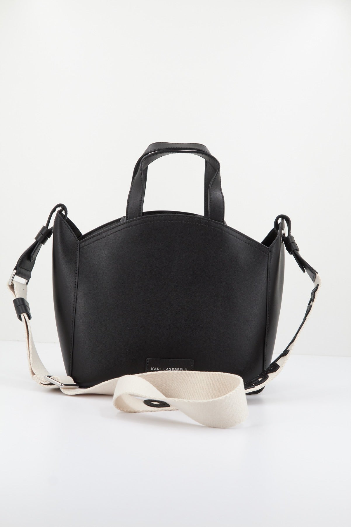 KARL LAGERFELD K/CIRCLE SM TOTE SHEARLING en color BLANCO (3)