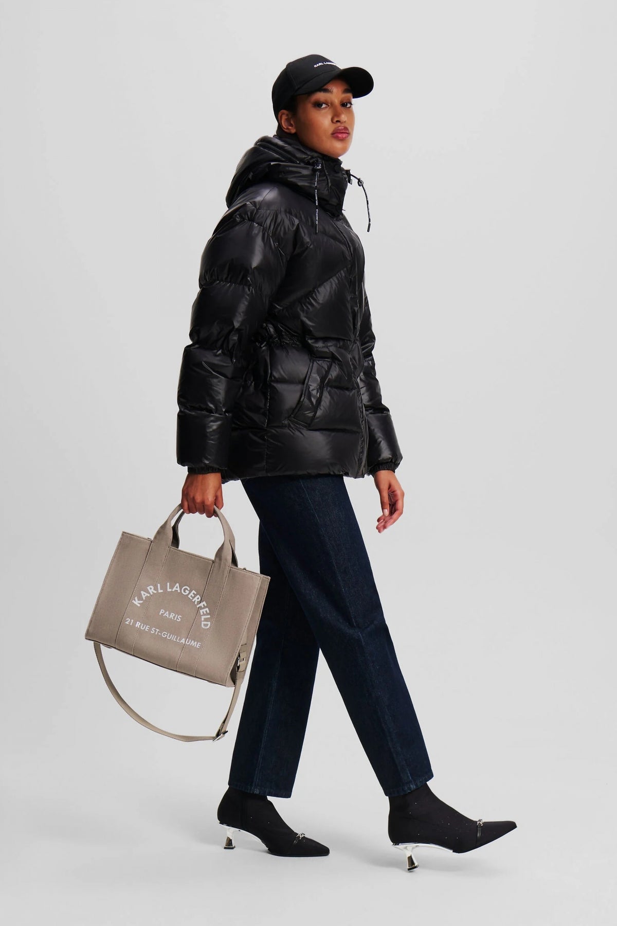 KARL LAGERFELD RSG SQUARE MEDIUM TOTE en color GRIS (4)