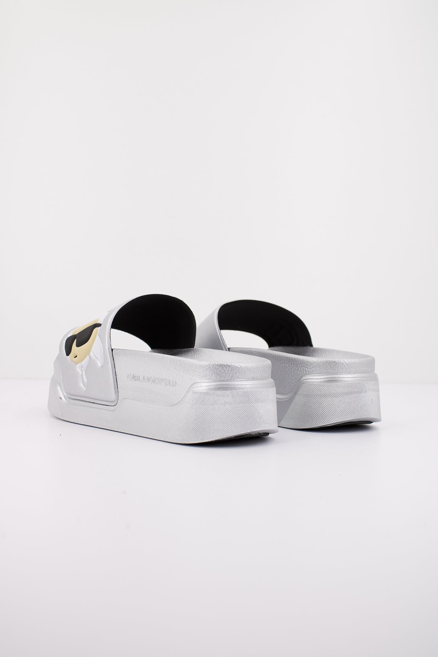 KARL LAGERFELD KONDOMINIUM en color PLATA (3)