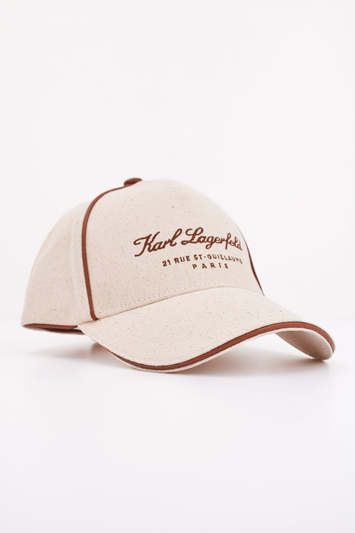KARL LAGERFELD HOTEL KARL CANVAS CAP en color BEIS (2)