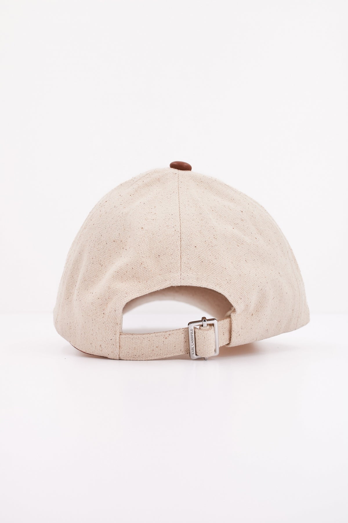 KARL LAGERFELD HOTEL KARL CANVAS CAP en color BEIS (3)