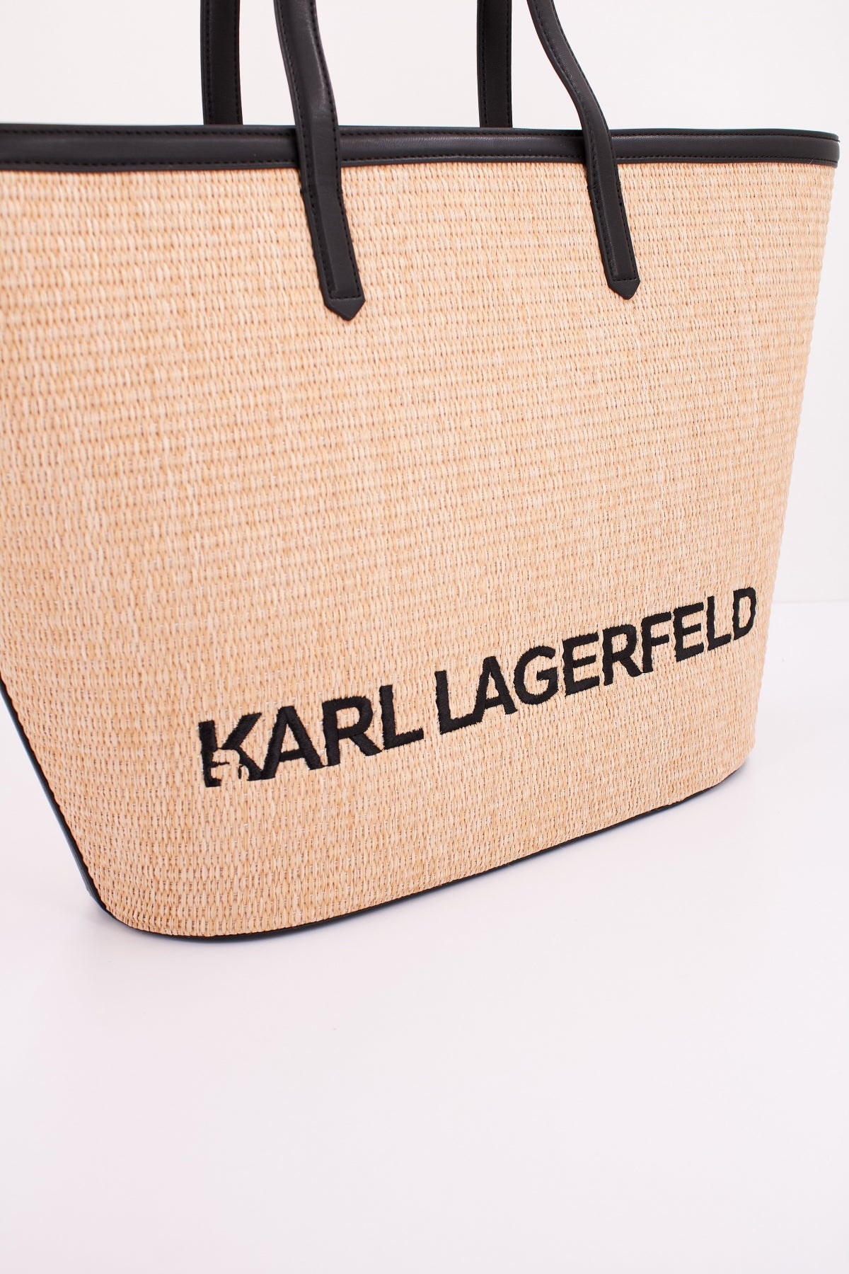 KARL LAGERFELD K/ESSENTIAL RAFFIA TOTE en color MARRON CLARO (4)