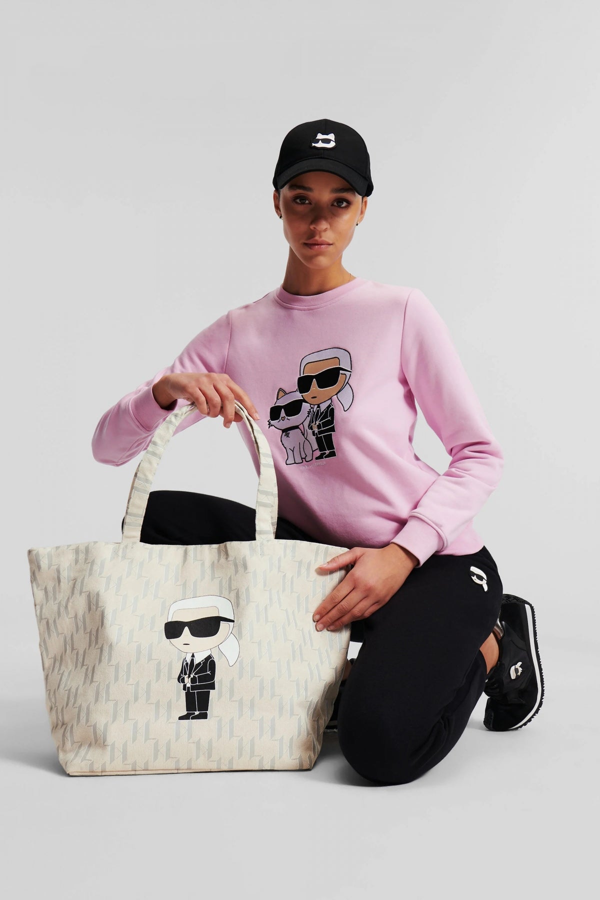 KARL LAGERFELD K/IKONIK , KARL MONO SHO en color MARRON CLARO (4)
