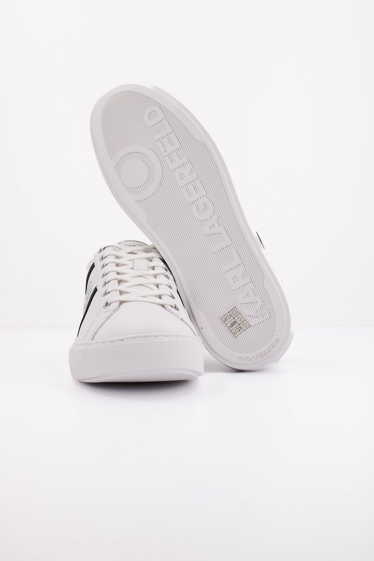 KARL LAGERFELD NFT OUTLINE LOGO en color BLANCO (5)