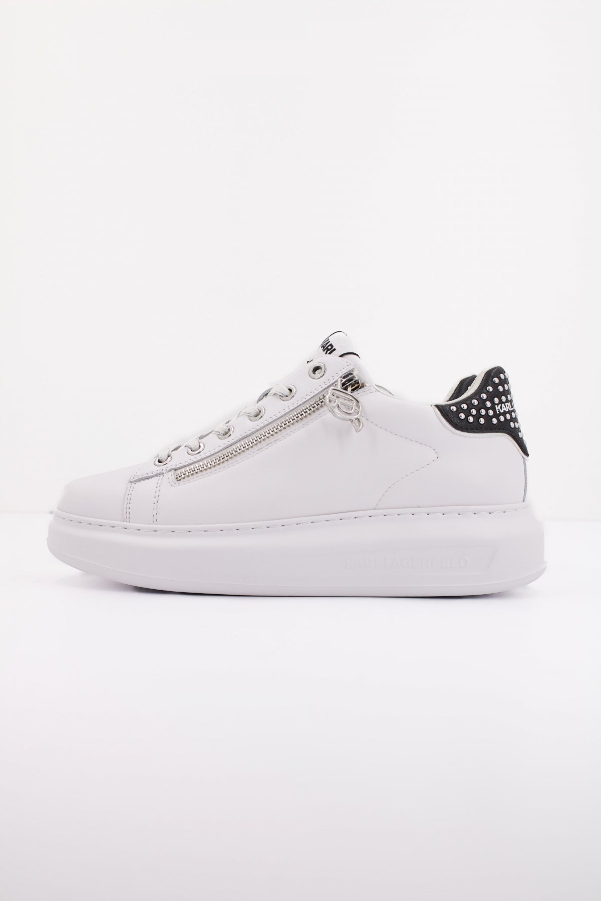 KARL LAGERFELD KAPRI STUD ZIP LO LACE en color BLANCO (1)