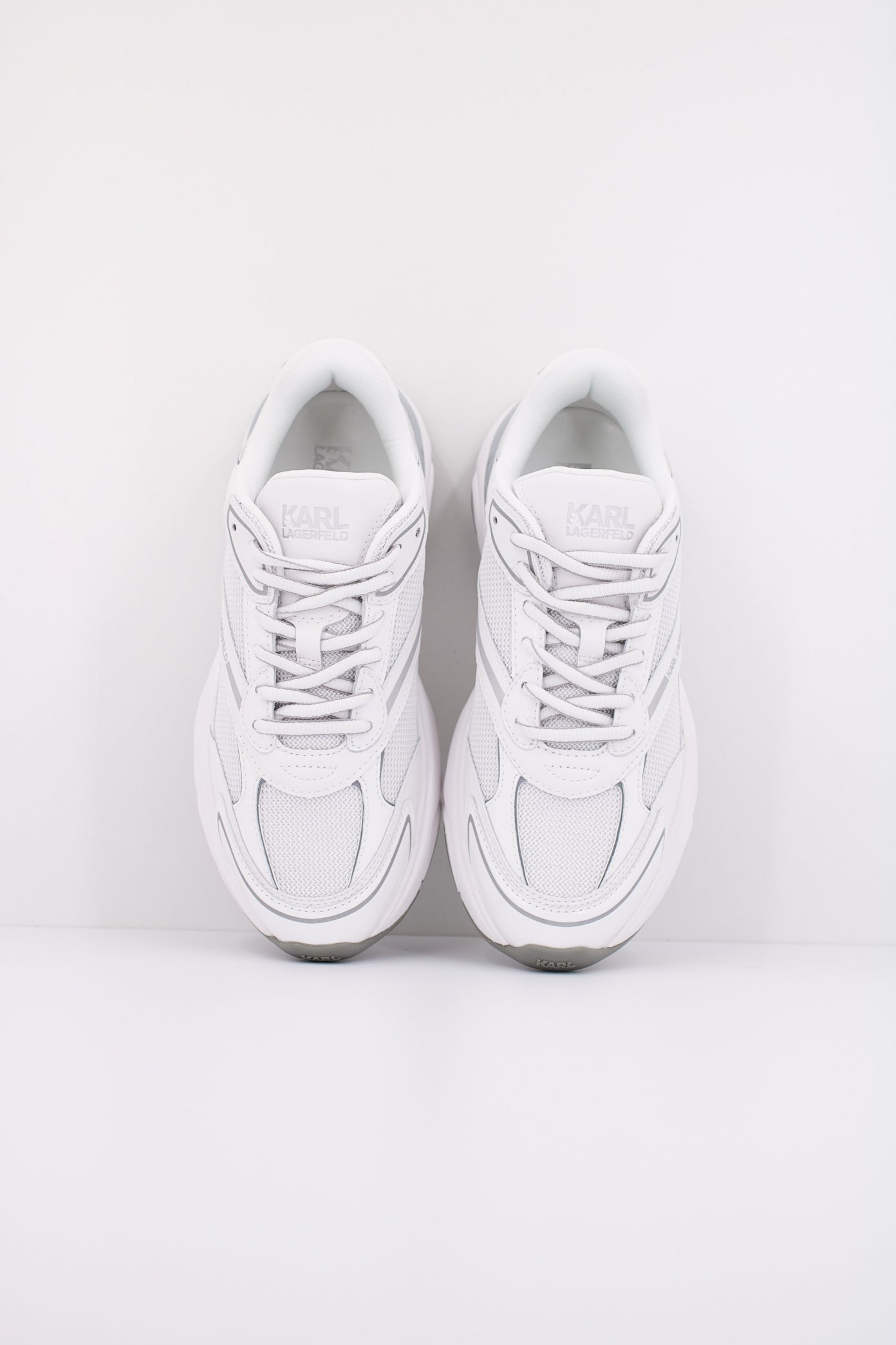KARL LAGERFELD KOMET LO LACE RUNNER en color BLANCO (3)
