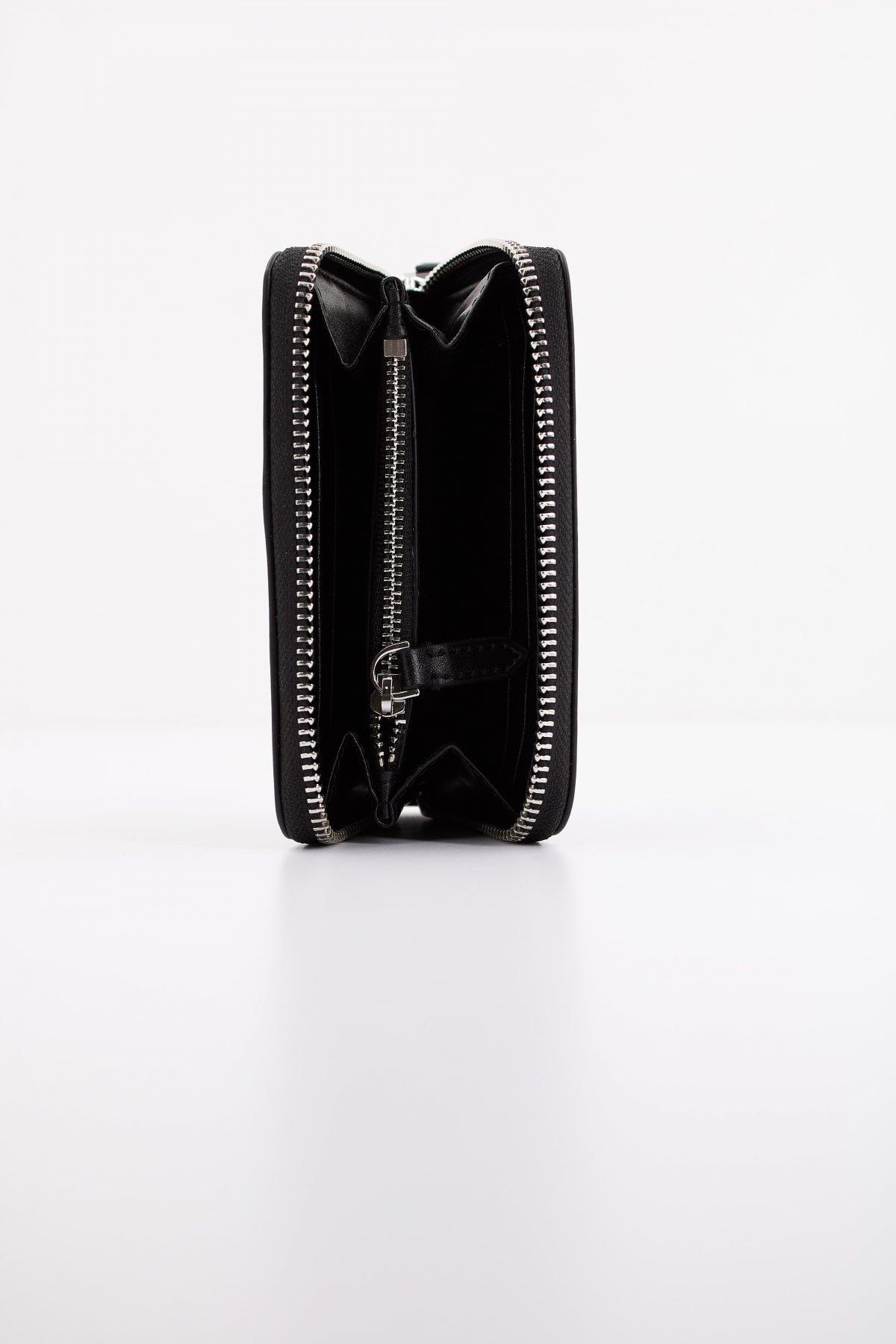 KARL LAGERFELD K/CIRCLE SM ZIP WLLT PERF en color NEGRO (4)