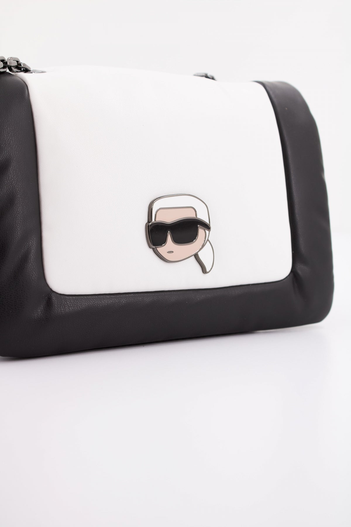 KARL LAGERFELD K/IKONIK . PUFFY PU CB en color BLANCO (4)