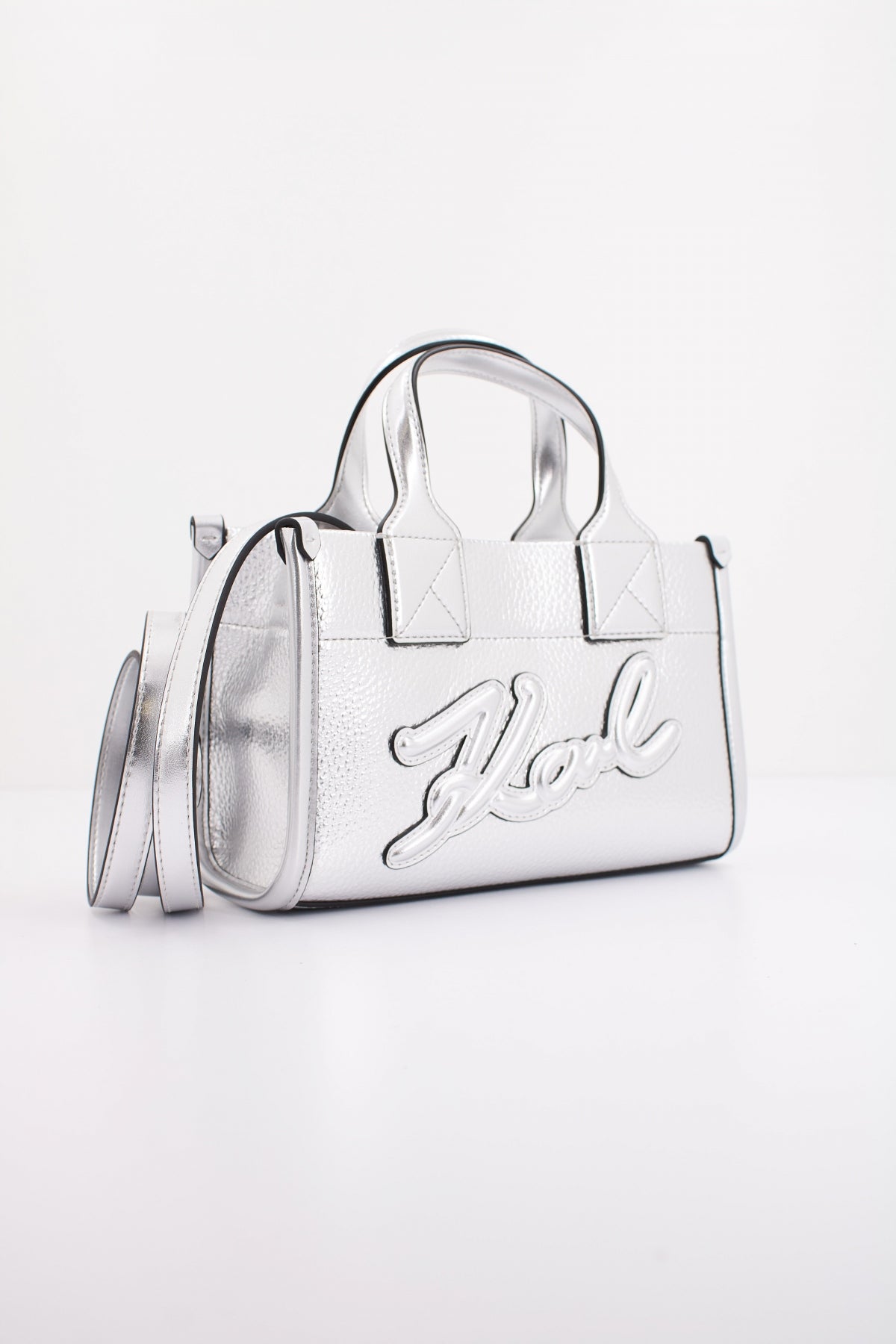 KARL LAGERFELD K/SKUARE SM TOTE GRAINY en color PLATA (2)