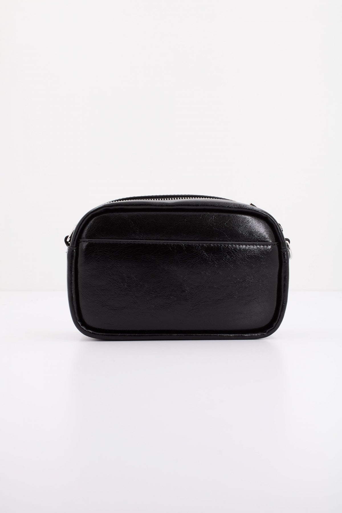 KARL LAGERFELD RSG METAL SP CAMERABAG CRI en color NEGRO (3)