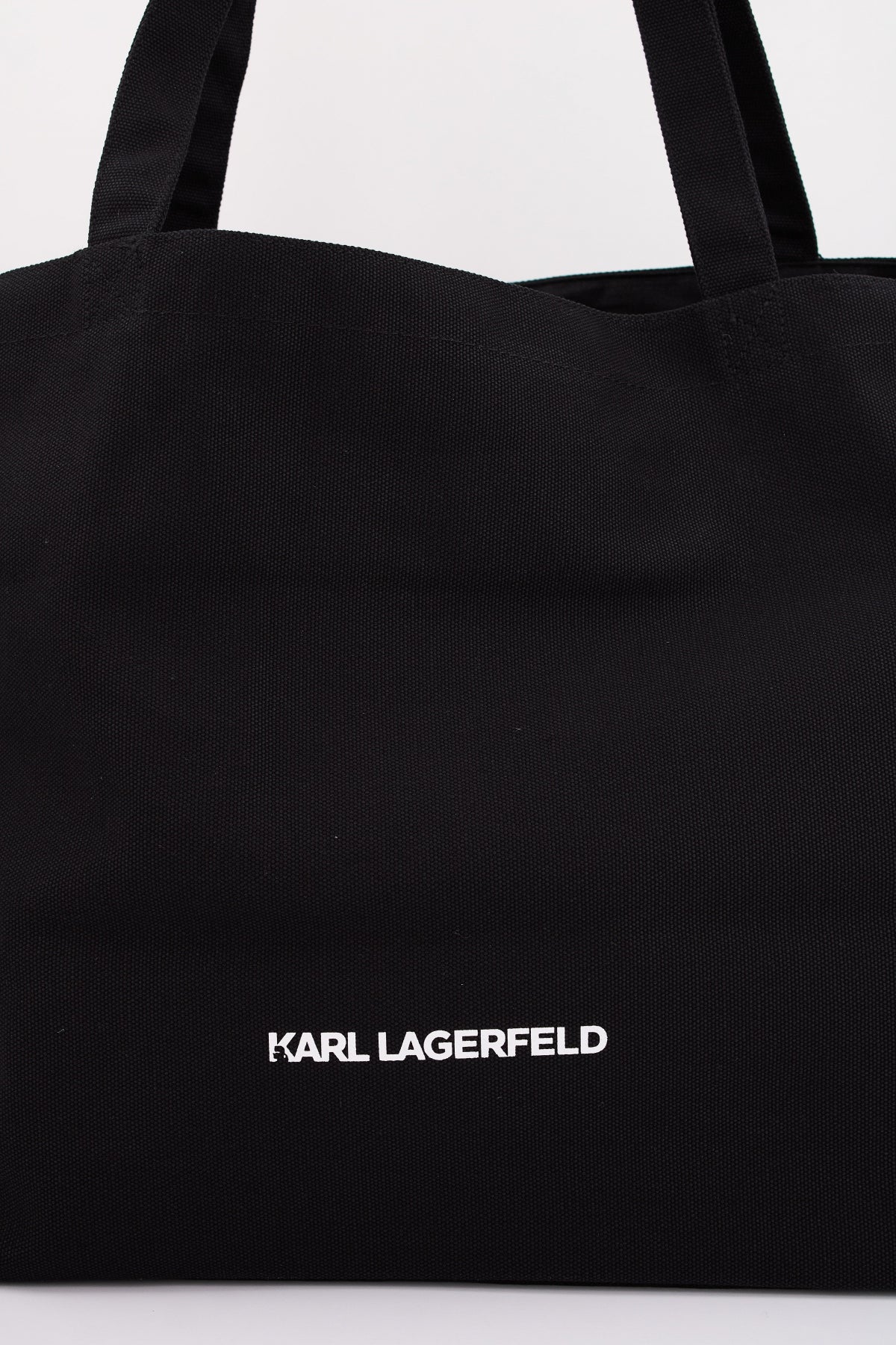 KARL LAGERFELD K/SIGNATURE SHOPPER en color NEGRO (4)