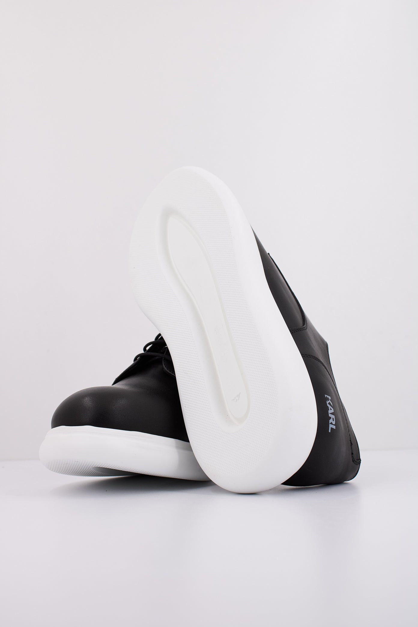 KARL LAGERFELD GRANBY LACE LO en color NEGRO (5)