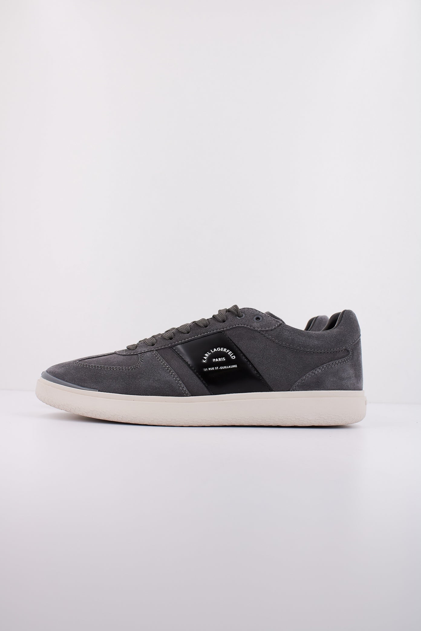 KARL LAGERFELD ATLAS MAISON BAND LO LACE en color GRIS (1)