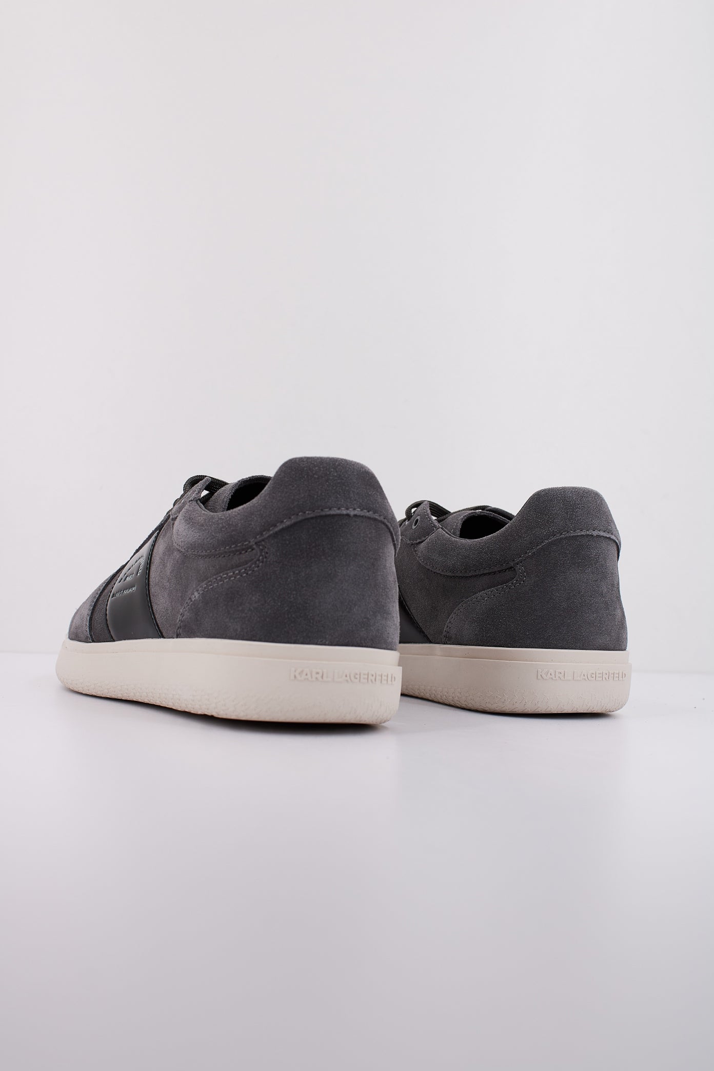 KARL LAGERFELD ATLAS MAISON BAND LO LACE en color GRIS (4)