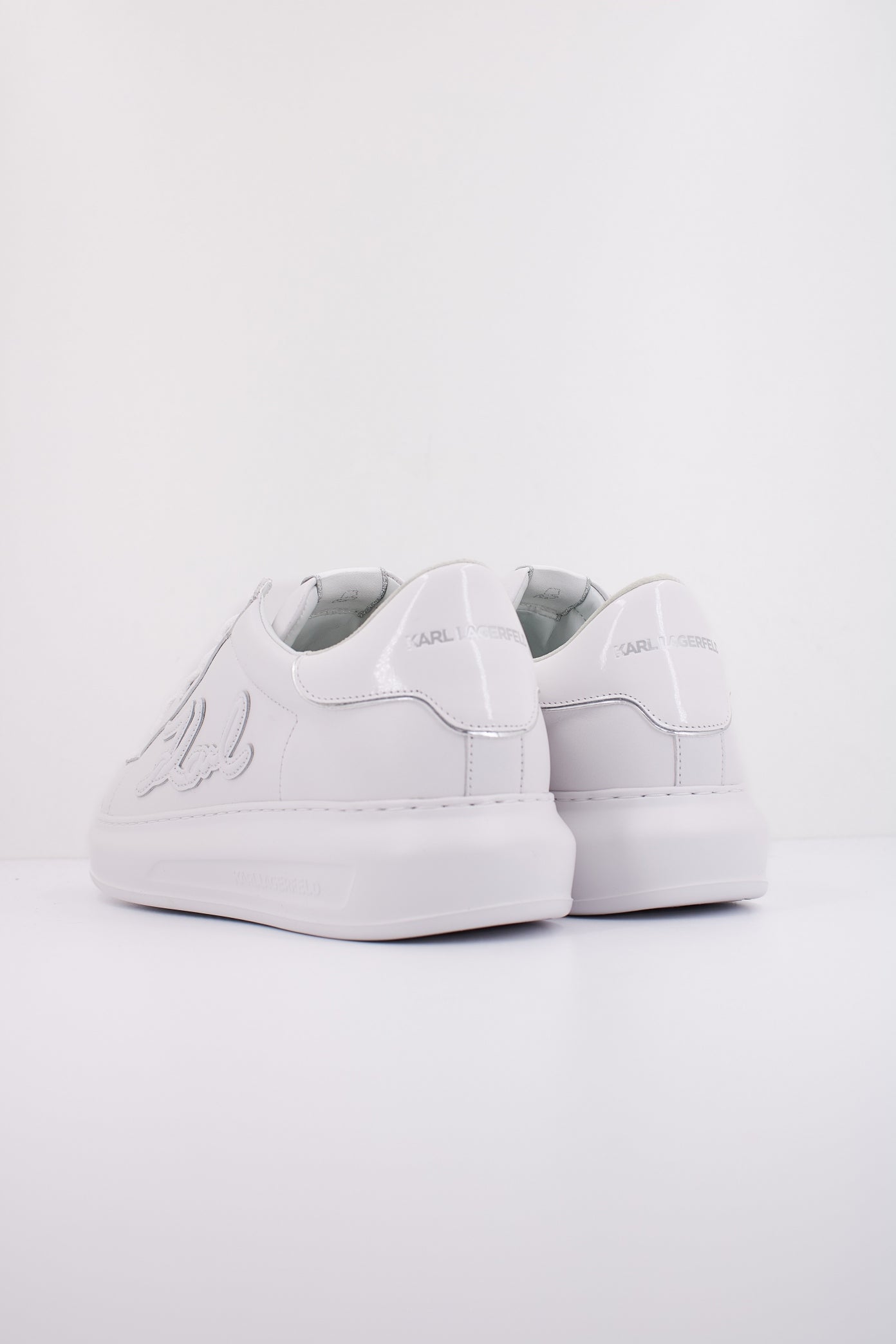 KARL LAGERFELD KAPRI MENS SIGNIA PATCH EM en color BLANCO (4)