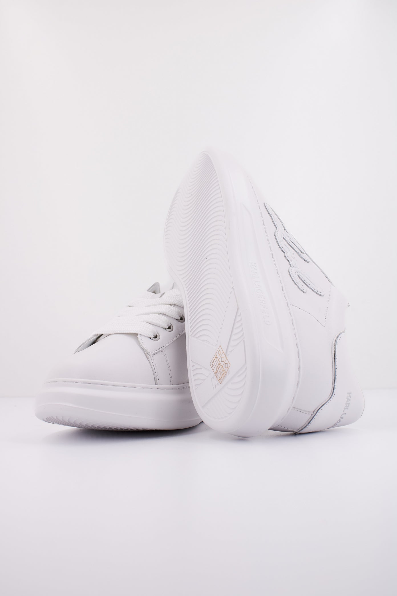 KARL LAGERFELD KAPRI MENS SIGNIA PATCH EM en color BLANCO (5)