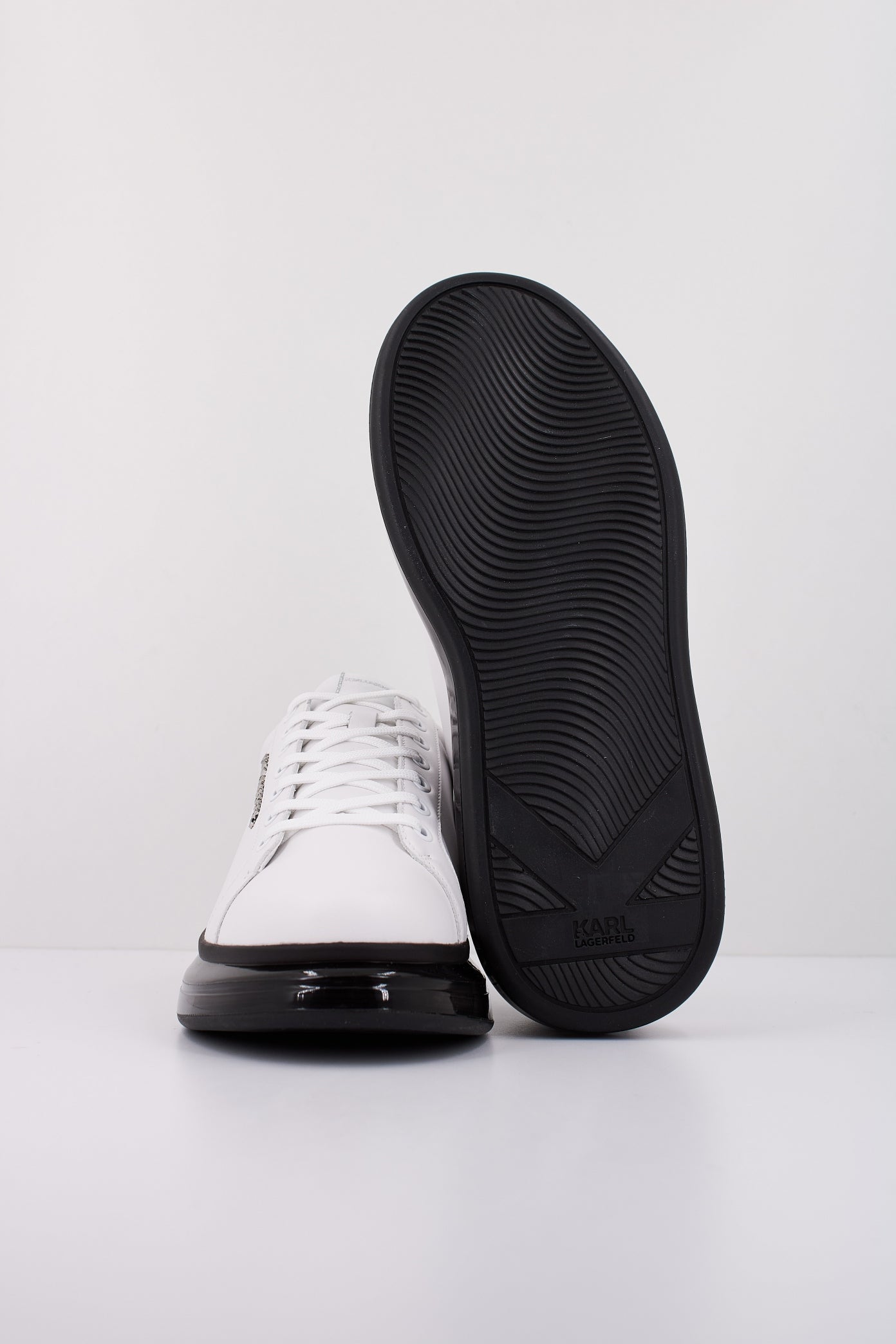 KARL LAGERFELD KAPRI KUSHION LO LACE LTHR en color BLANCO (5)