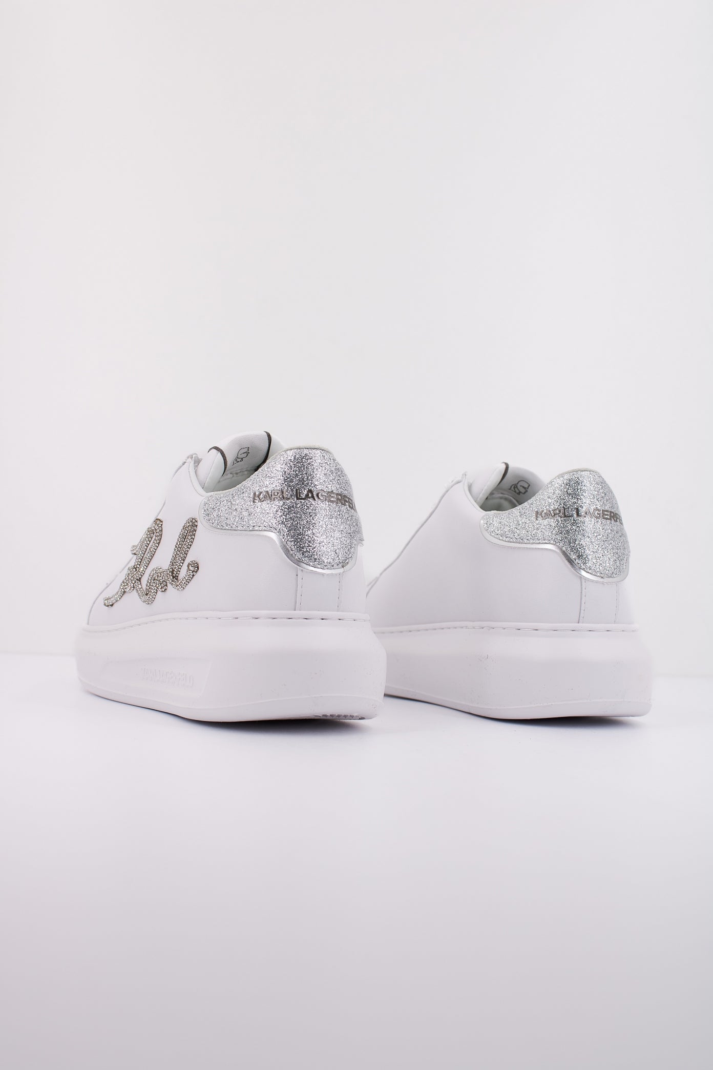 KARL LAGERFELD KAPRI SIGNIA RHINESTONE LO en color BLANCO (4)