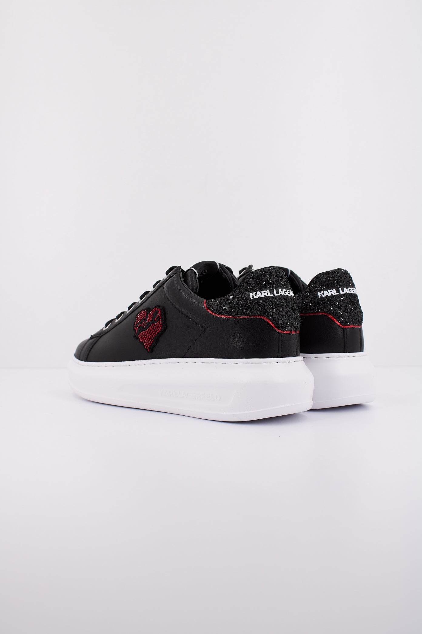 KARL LAGERFELD KAPRI HEART OF KARL LO LAC en color NEGRO (4)