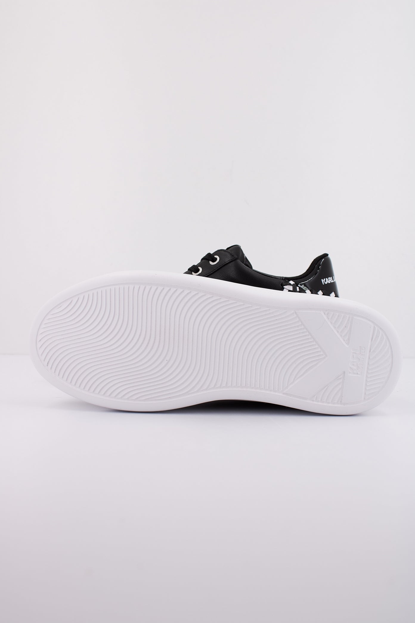 KARL LAGERFELD KAPRI WHIPSTITCH LO LACE en color NEGRO (6)