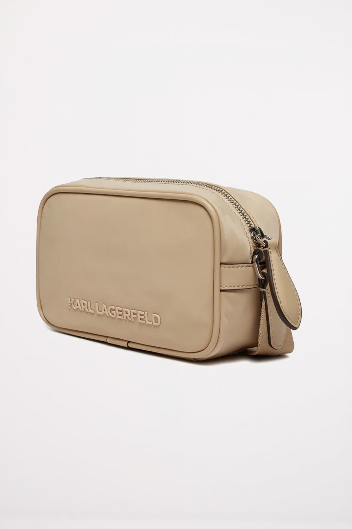 KARL LAGERFELD IKON NYLON CAMERA BAG en color BEIS (2)