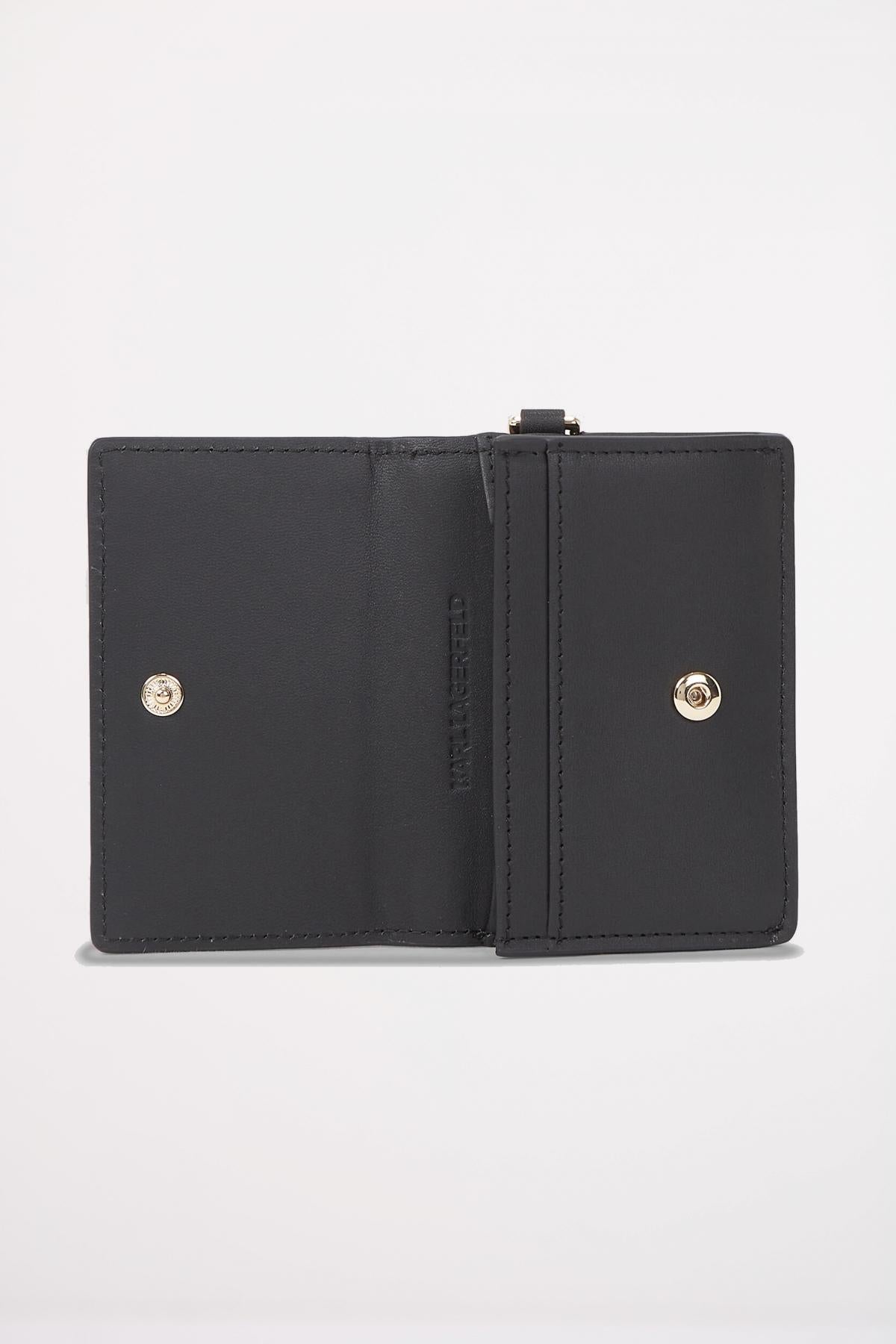 KARL LAGERFELD K SIGNATURE CHAIN CARD HOL en color NEGRO (3)