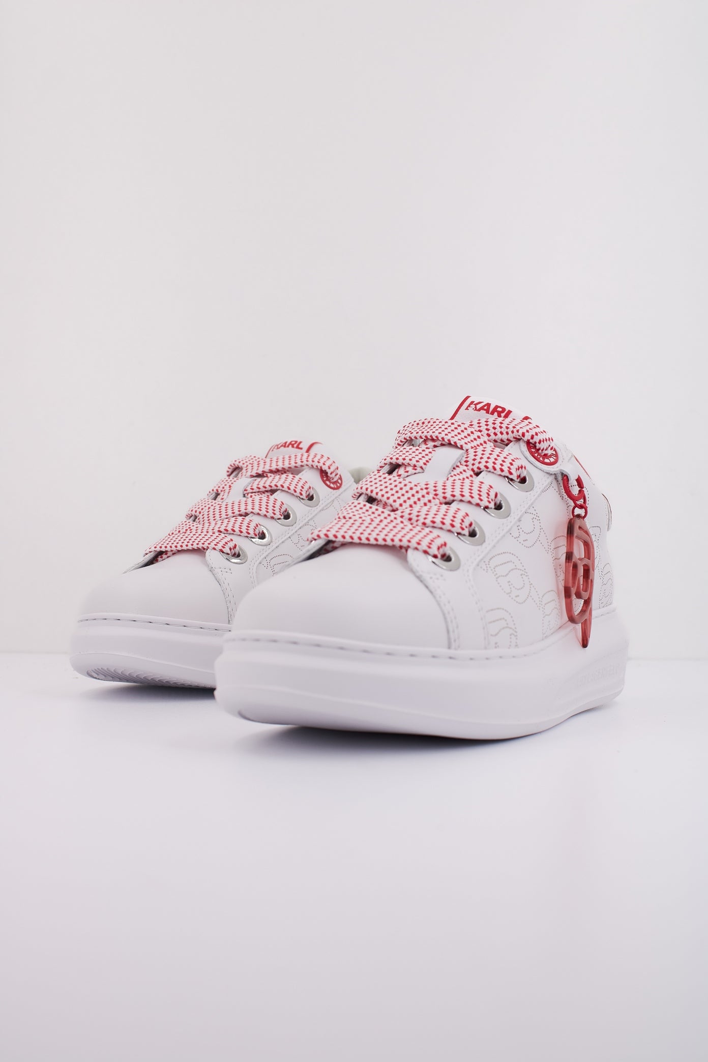 KARL LAGERFELD KAPRI NFT PLEXI PENDANT en color BLANCO (2)