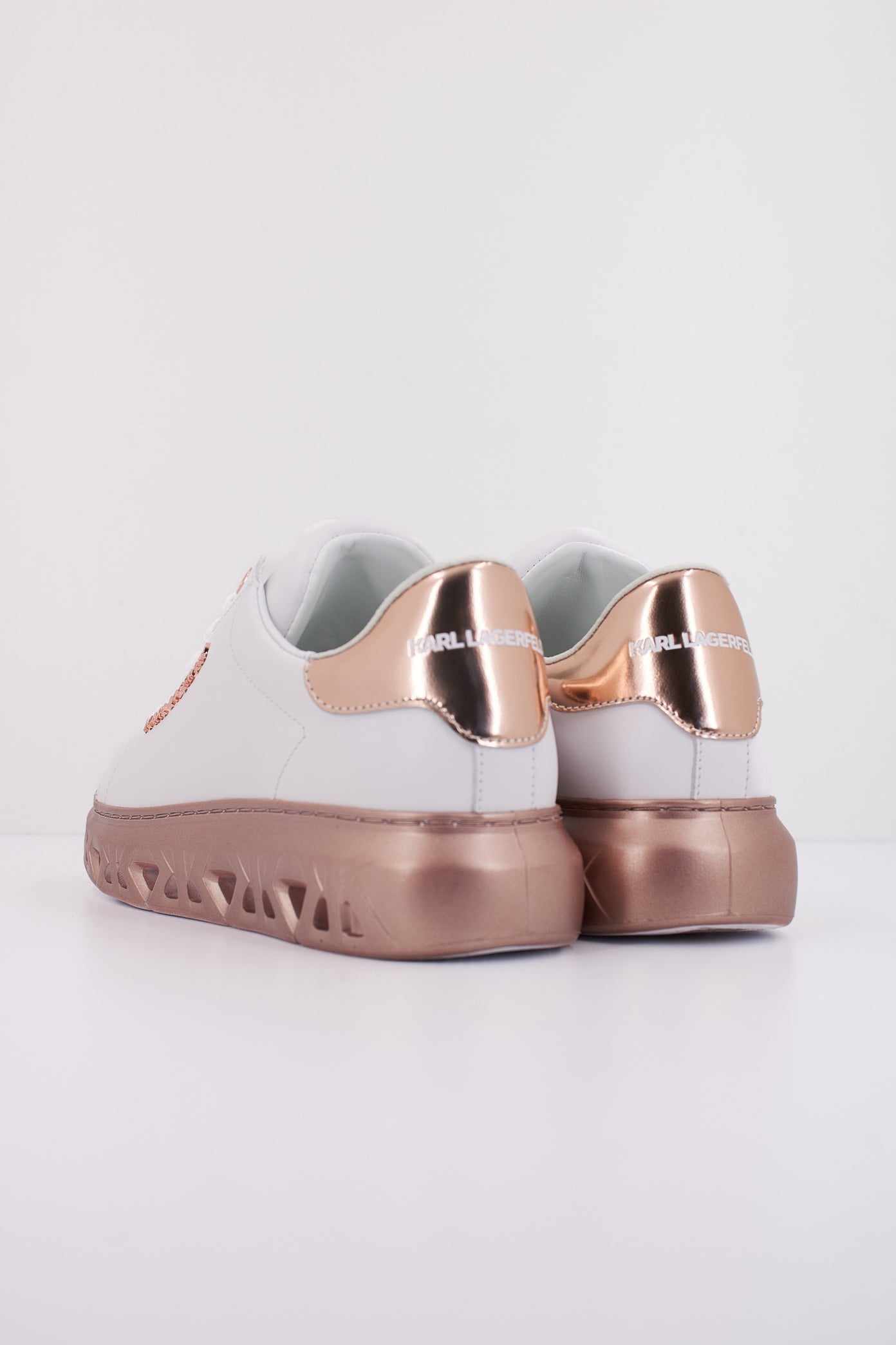 KARL LAGERFELD KAPRI KITE LO LACE LTHR en color BLANCO (4)