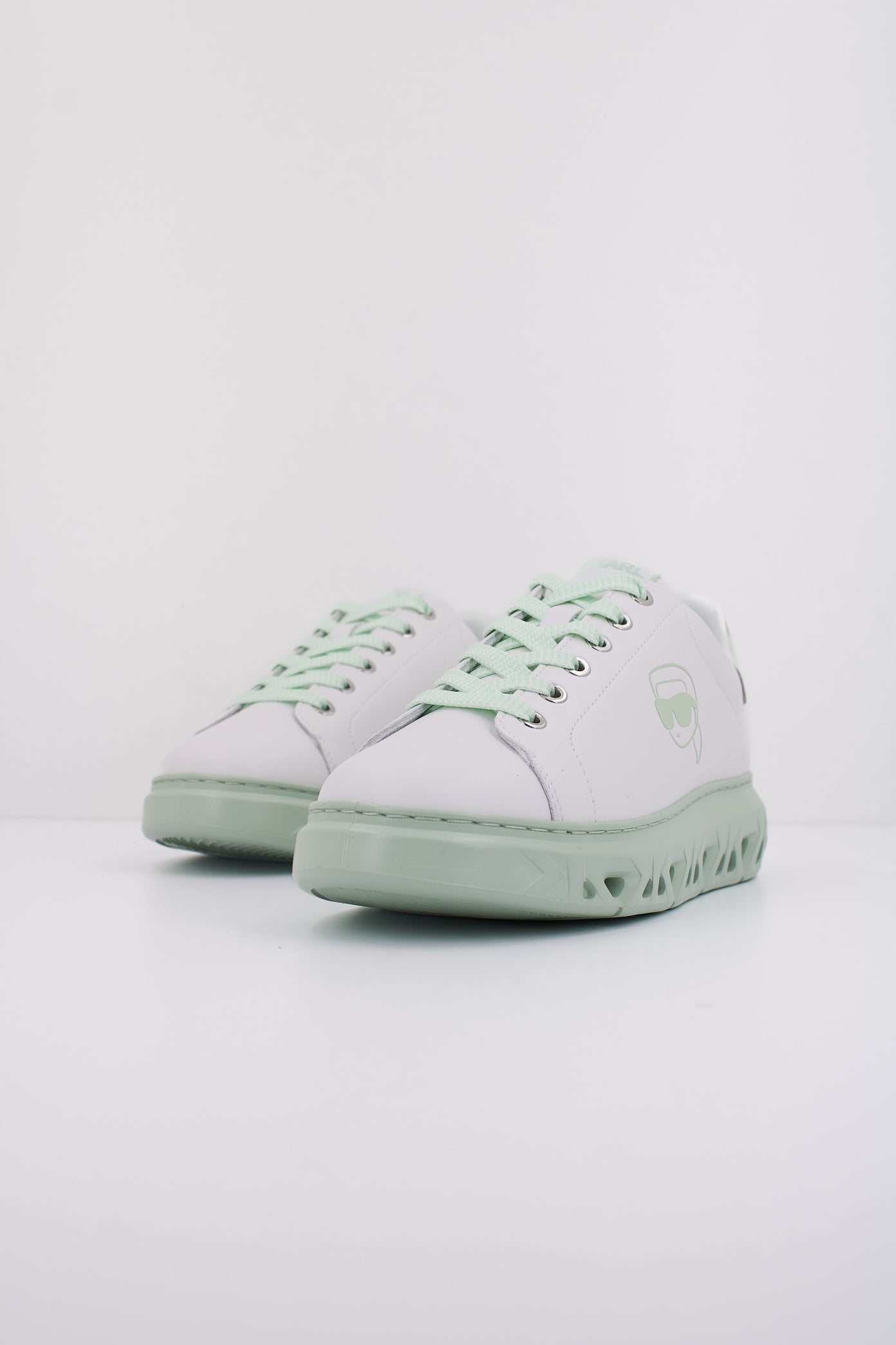 KARL LAGERFELD KAPRI KITE OUTLINE NFT LO en color BLANCO (2)