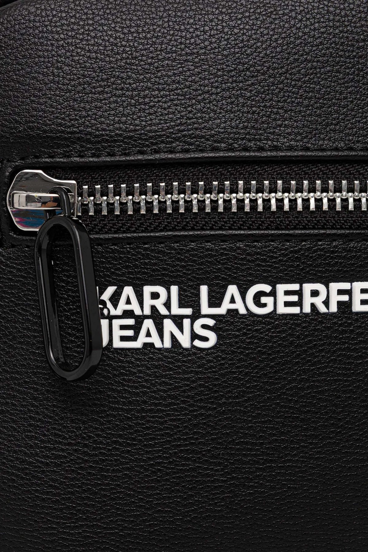 KARL LAGERFELD JEANS KLJ ESSENTIAL GRAINY PU NS en color NEGRO  (3)