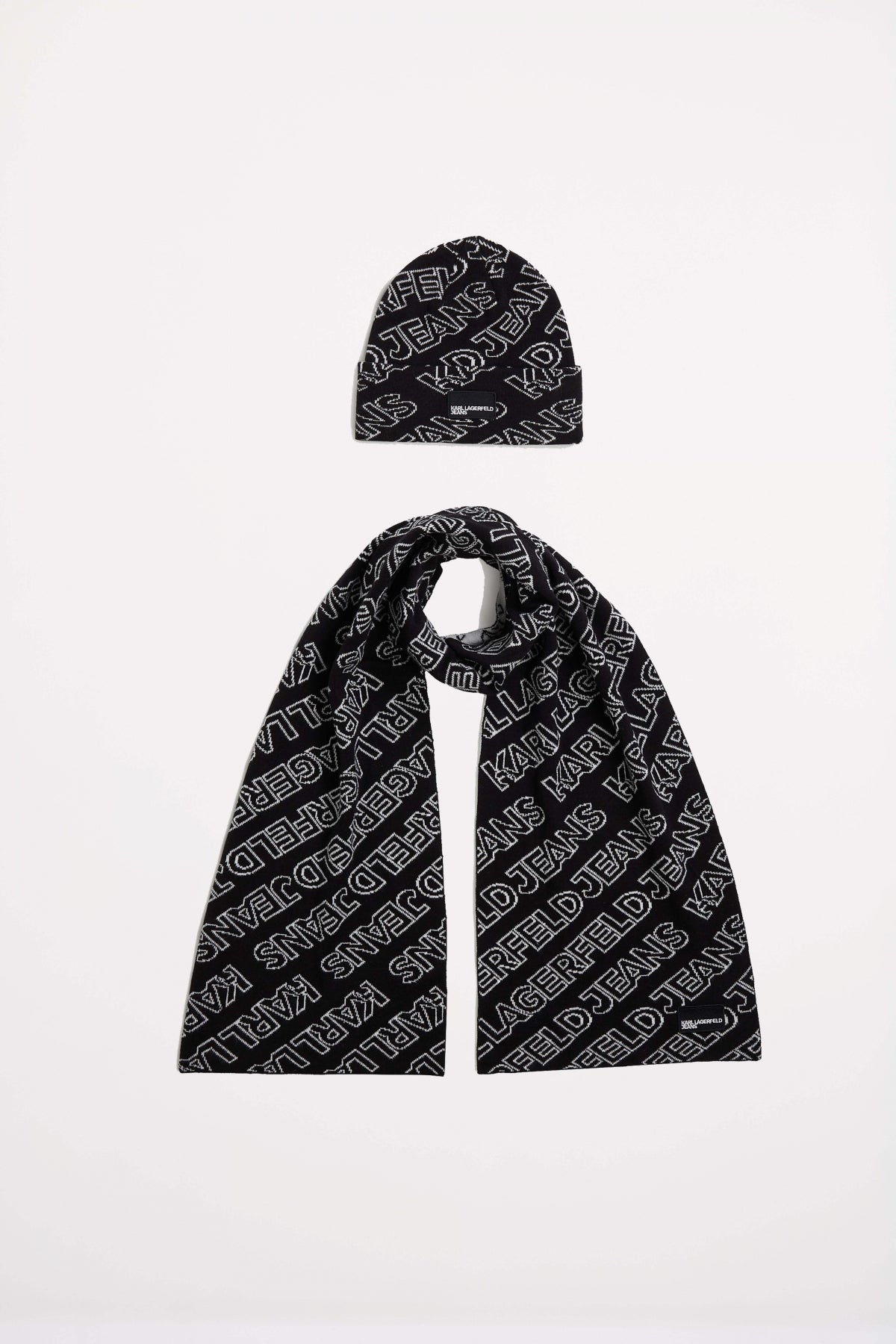 KARL LAGERFELD KLJ MONOGRAM SCARF BEANIE en color NEGRO (3)