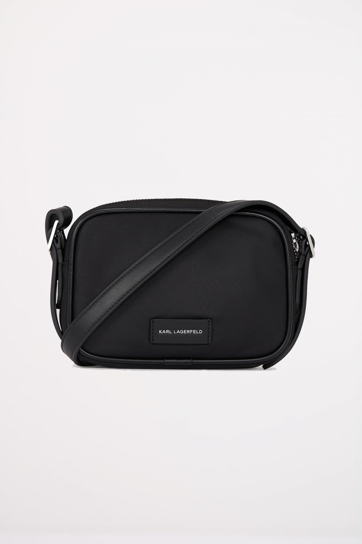 KARL LAGERFELD K SIGNATURE NYLON CB POUCH en color NEGRO (2)