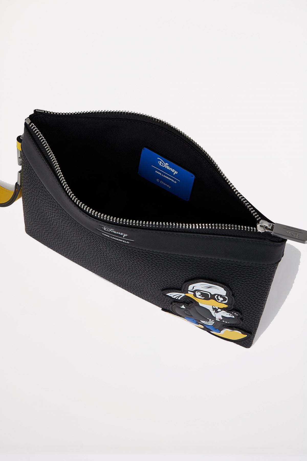 KARL LAGERFELD KL X DISNEY POUCH en color NEGRO (3)