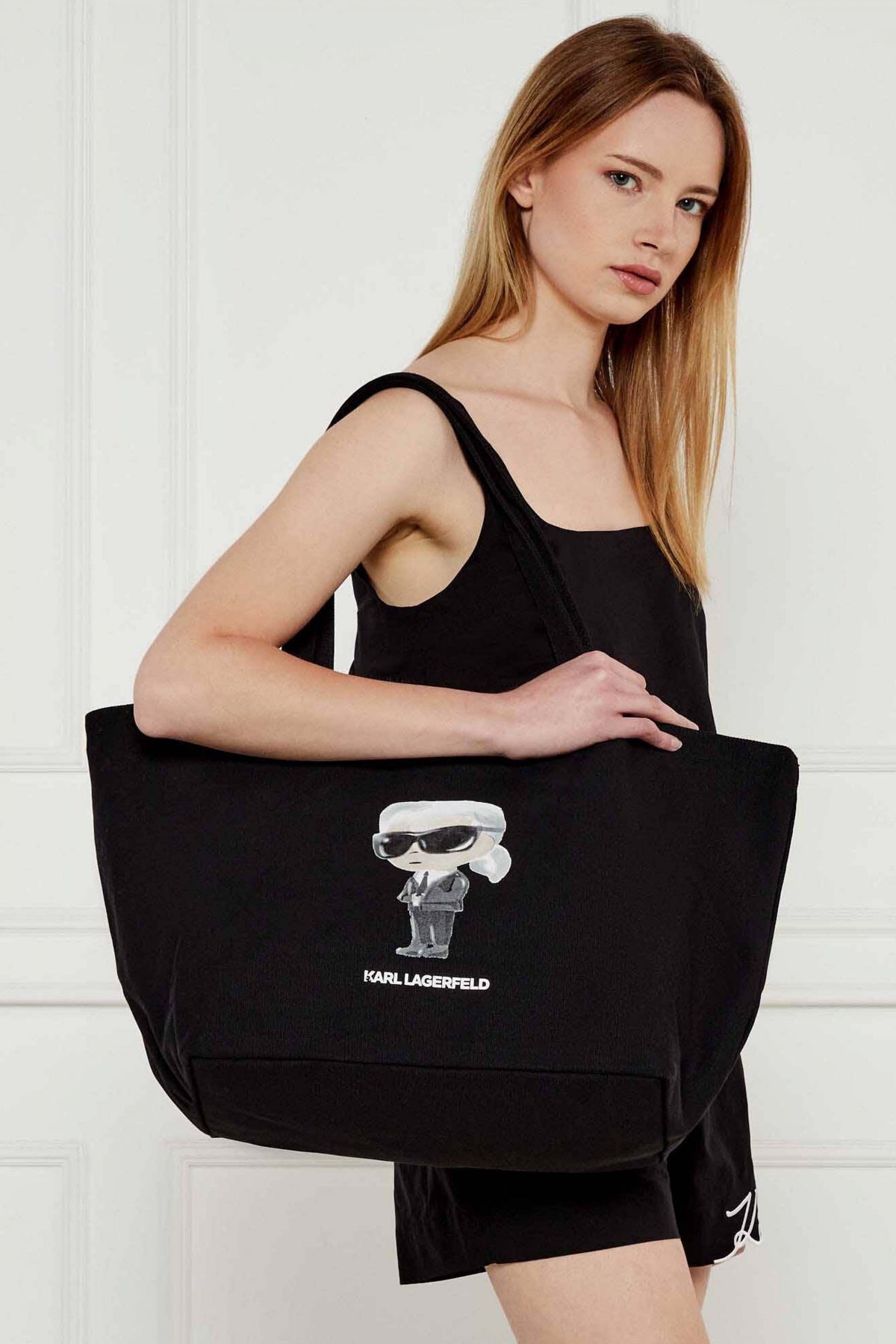 KARL LAGERFELD IKON AQUARELLE SHOPPER en color NEGRO (5)