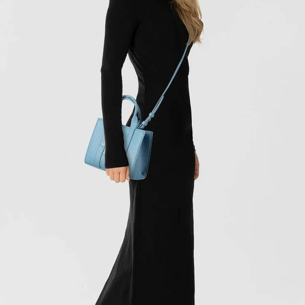 KARL LAGERFELD MN SQUARE TOTE PEB E en color AZUL (3)