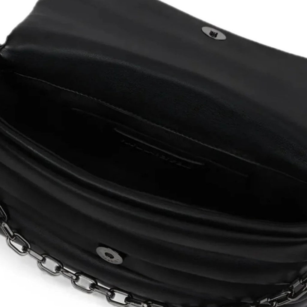KARL LAGERFELD BW APRES SKI CLUB en color (6)