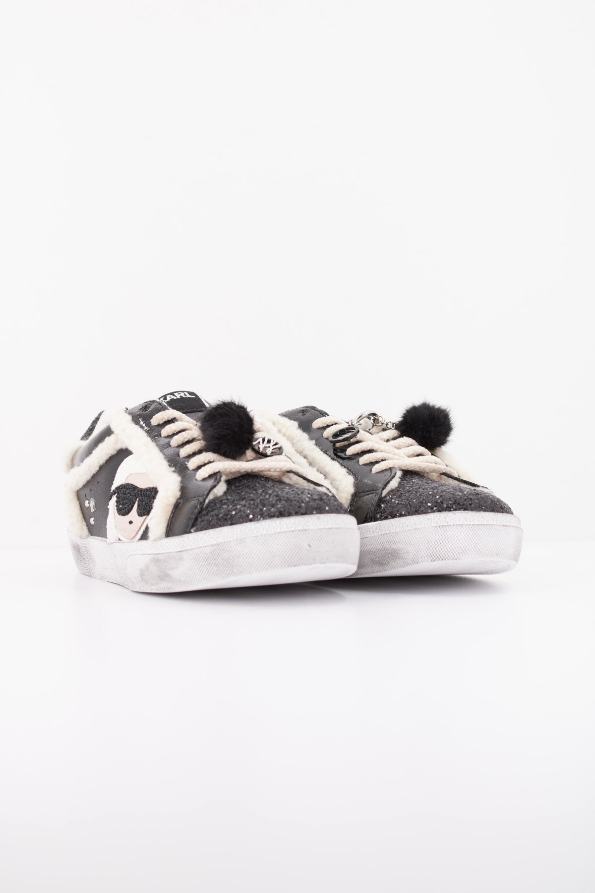 KARL LAGERFELD SKOOL IKONIC PEEP LINED LO en color (2)