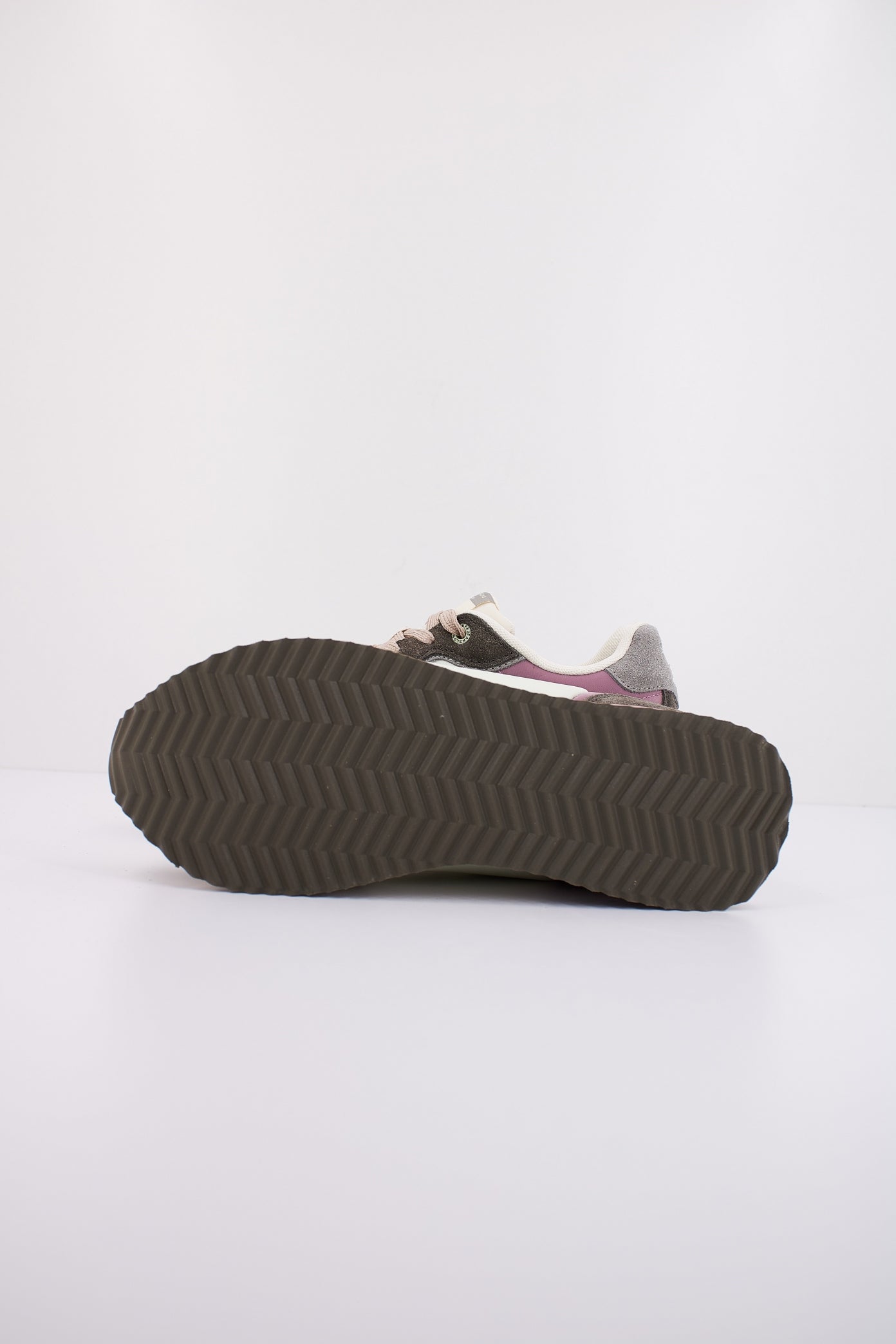 PEPE JEANS RUSPER MANIA en color GRIS (5)