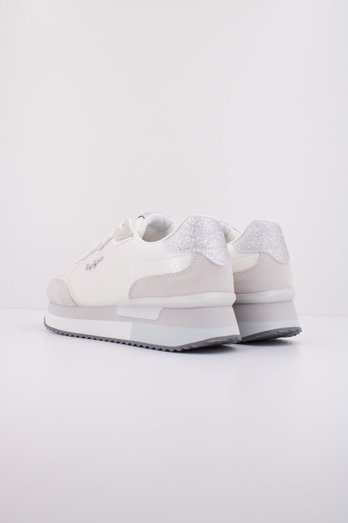 PEPE JEANS RUSPER SHINE en color BLANCO (4)
