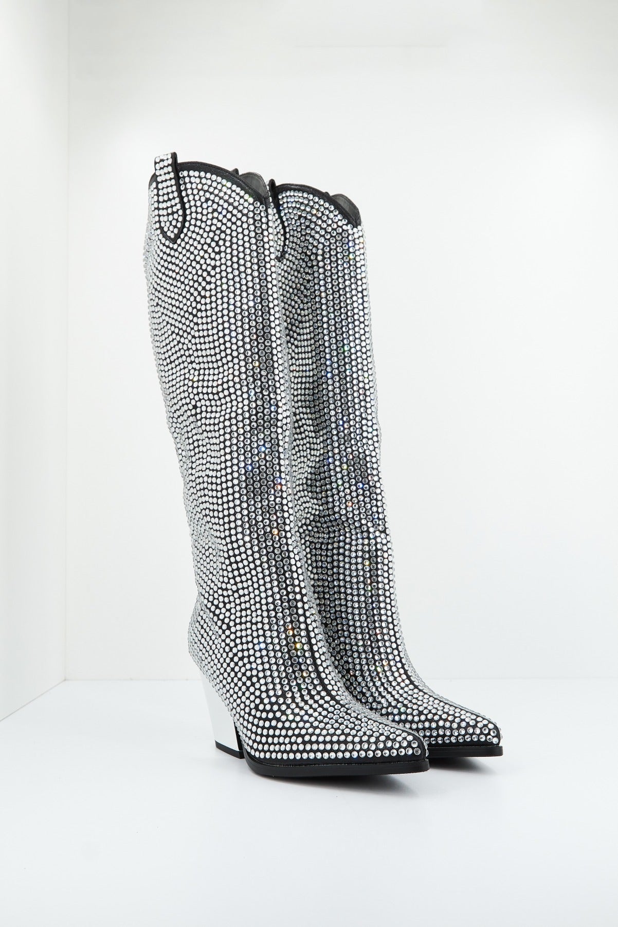 EXÉ T ME en color NEGRO (2)