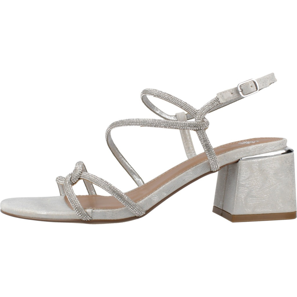 EXÉ CARMEN en color PLATA (2)