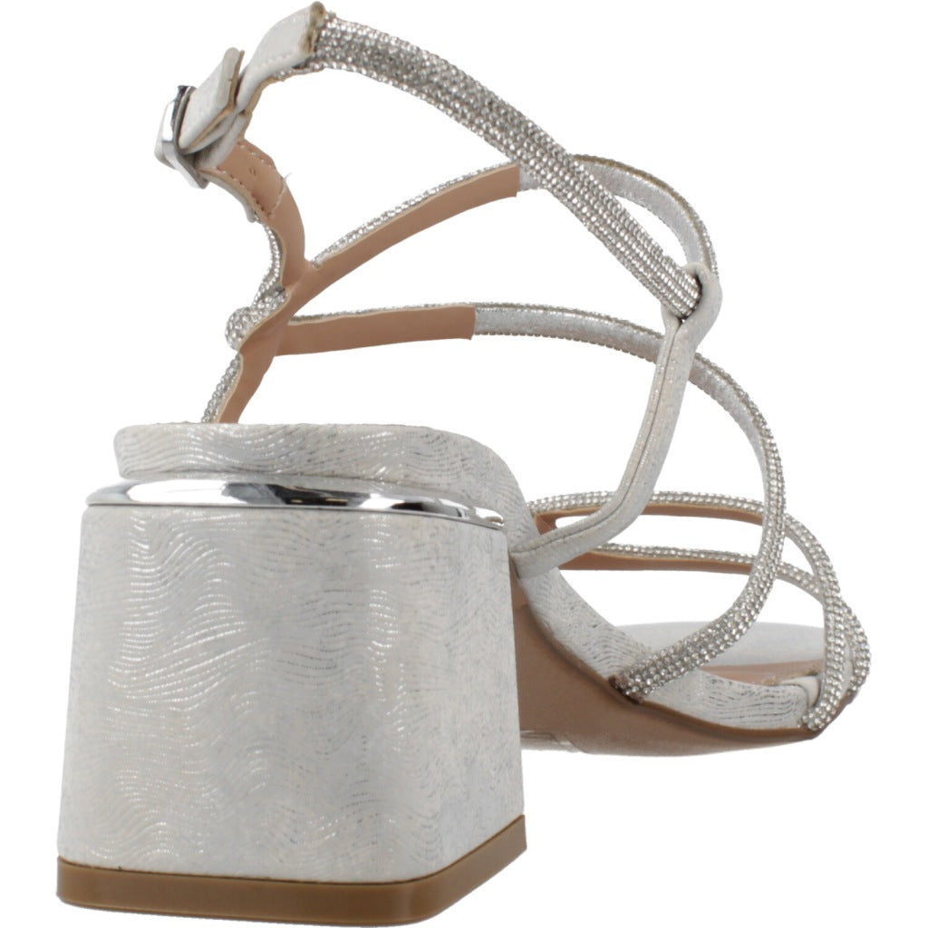 EXÉ CARMEN en color PLATA (3)
