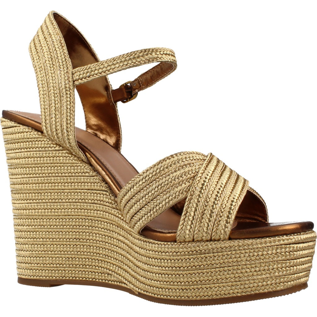 EXÉ NAOMI en color ORO (5)