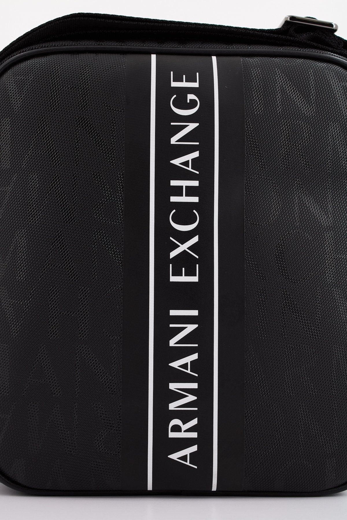 ARMANI EXCHANGE CC en color NEGRO (4)