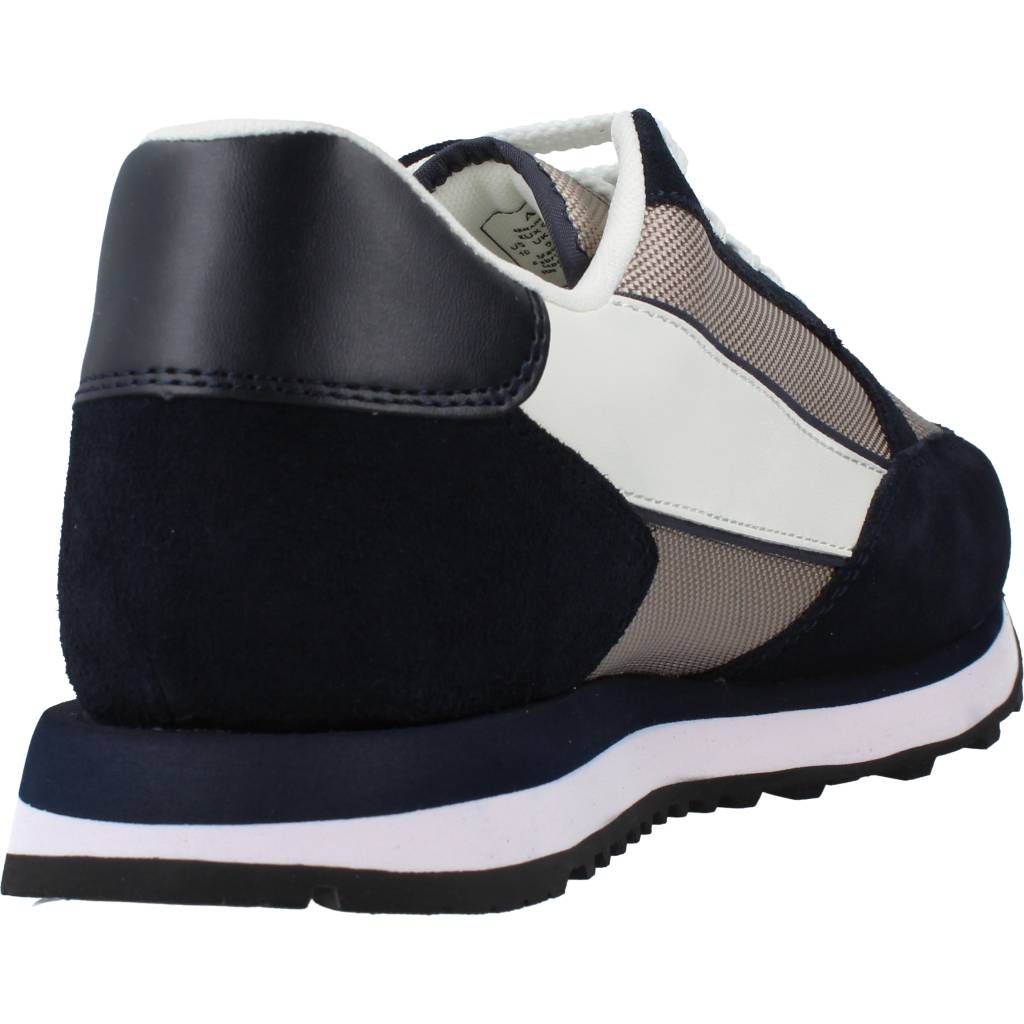 ARMANI EXCHANGE XUX XV en color BEIS (3)