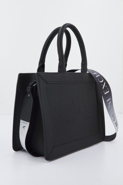 ARMANI EXCHANGE MESSENGER en color NEGRO (2)